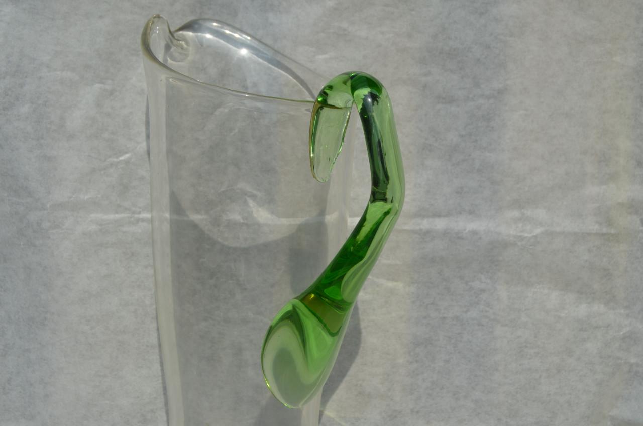 Mooie glazen design sap/waterkan puntgaaf.