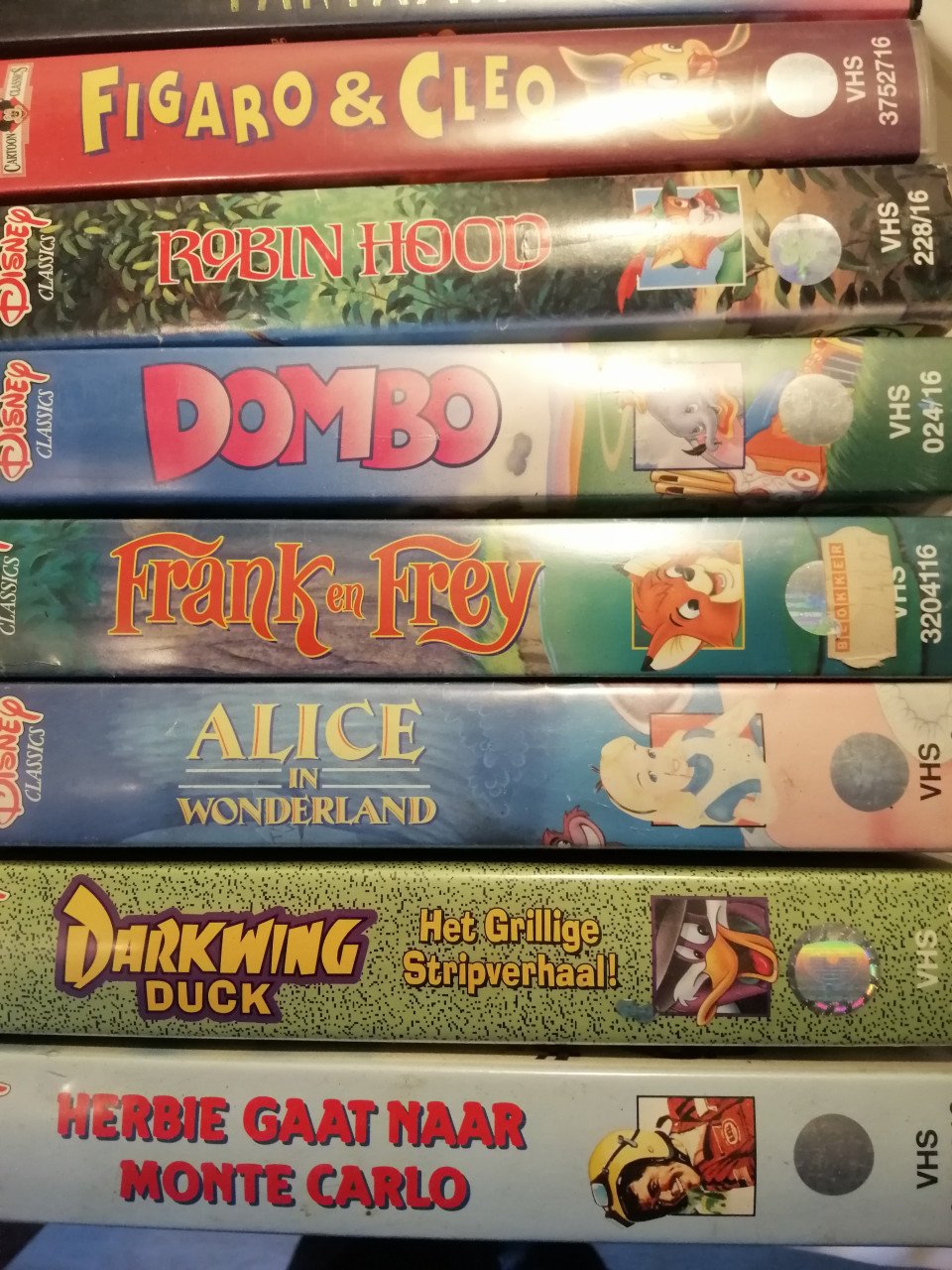 VHS (disney) films 110 stuks voor 25 euro!