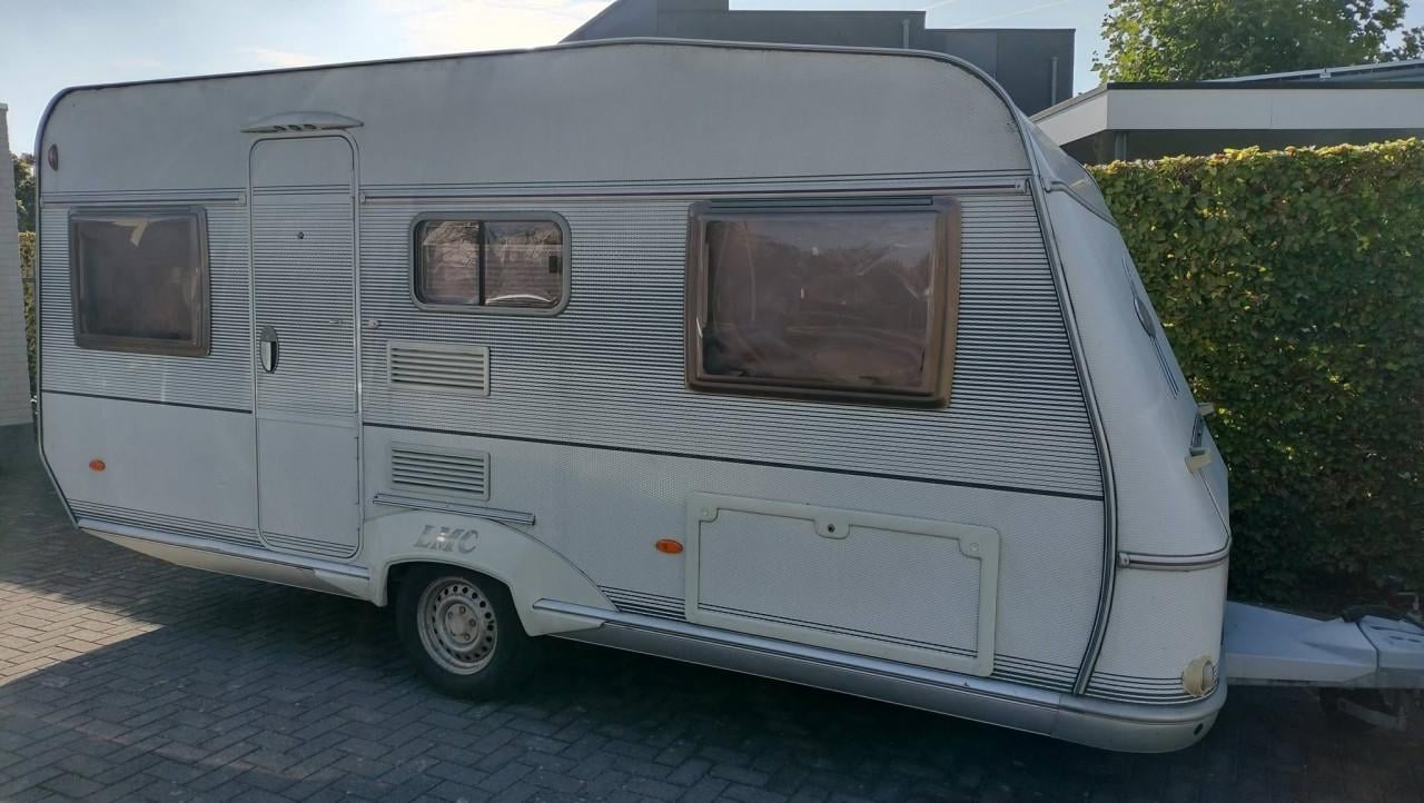 LMC 490 Munsterland met voortent en GRATIS winterstalling