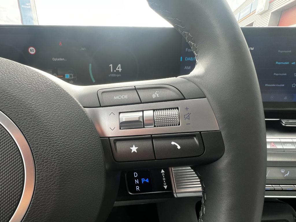 Hyundai Kona 1.6 gdi hev comfort smart, camera, carplay enz.. nieuwstaat!!