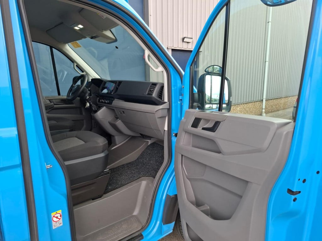 Volkswagen Crafter 35 2.0 tdi l4 trendline oprijwagen / ambulance / trailer