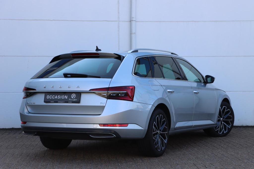 Skoda Superb combi 1.4 tsi laurin & klement 218pk dsg6 | lederen bekleding 