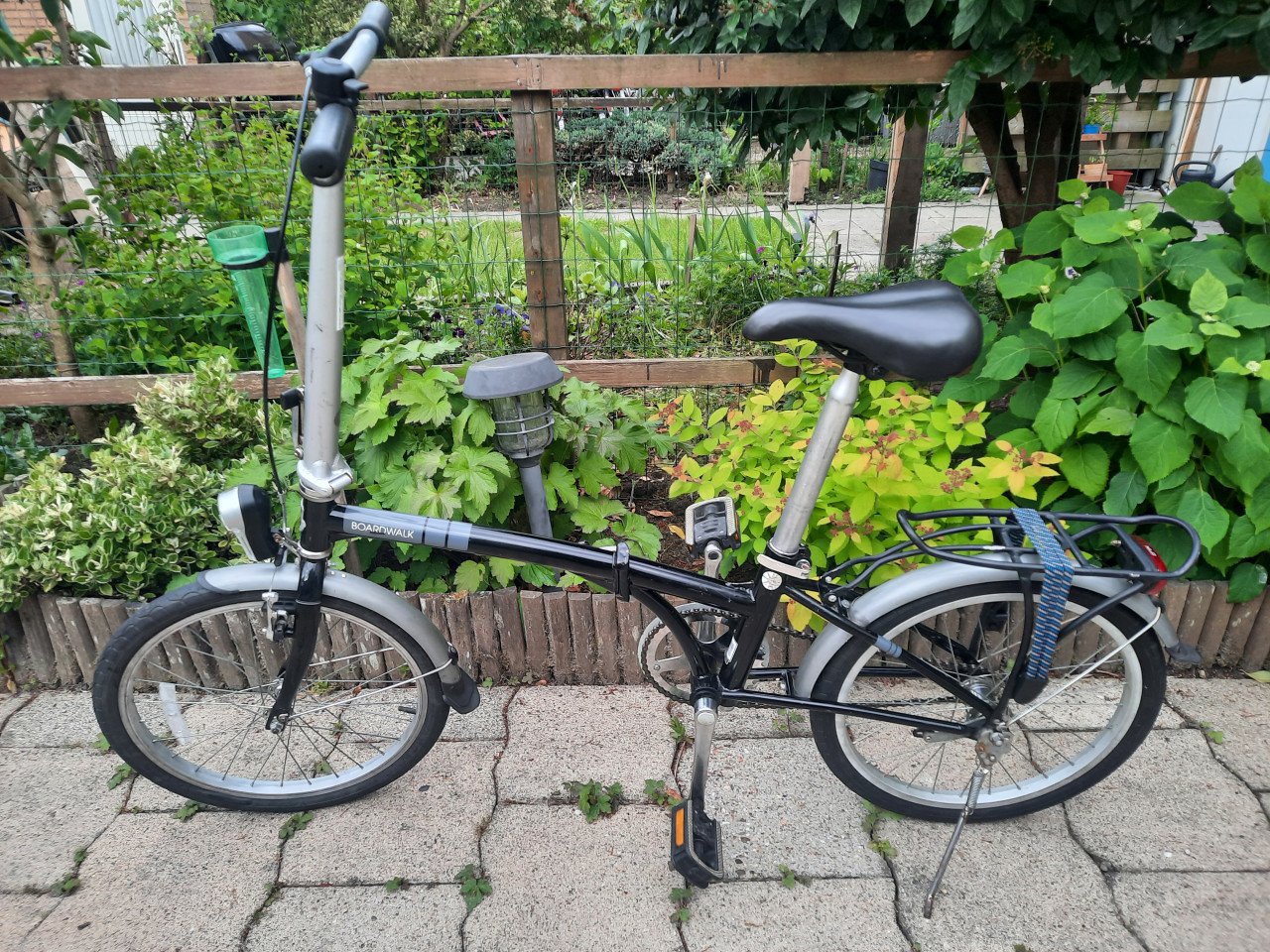 Dahon Boardwalk