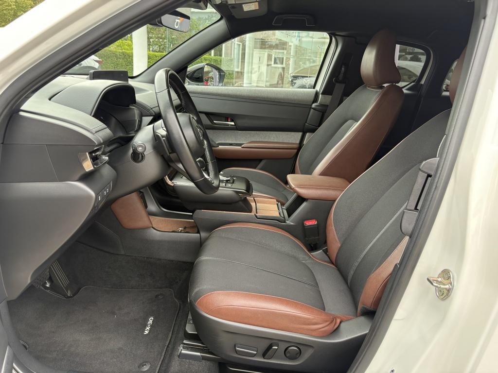 Mazda Mx-30 ad'vantage btw auto