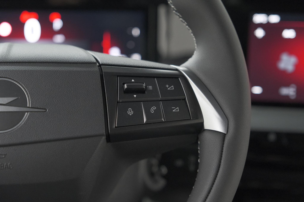 Opel Mokka turbo 130 at8 gs | nieuw model | camera | massagefunctie | apple