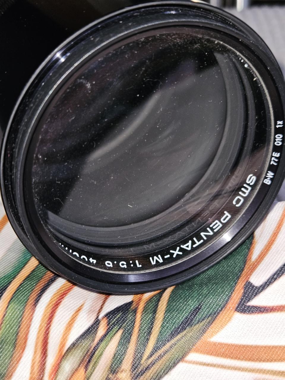 Prachtige vintage Pentax-M 400mm 1:5.6 telelens met koker