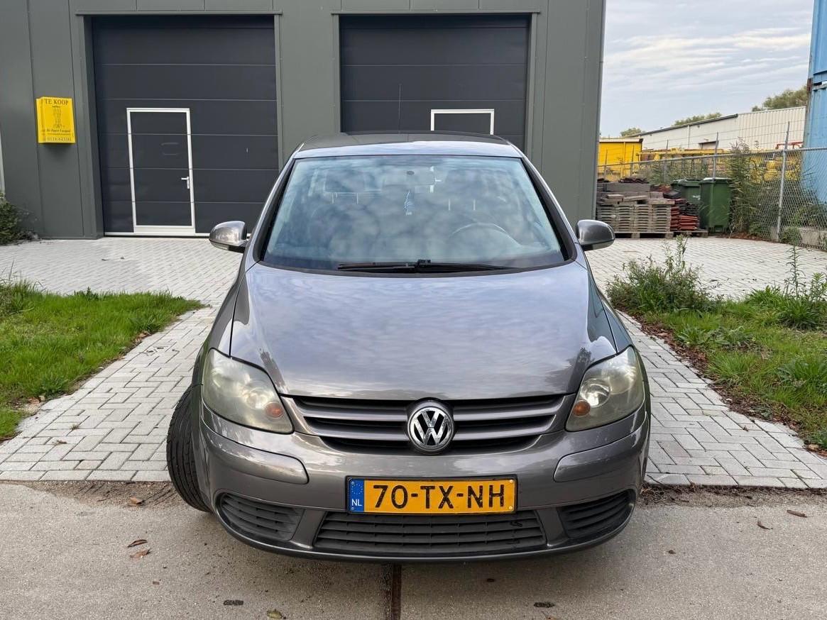 Volkswagen Golf Plus 1.6FSI Optive 3