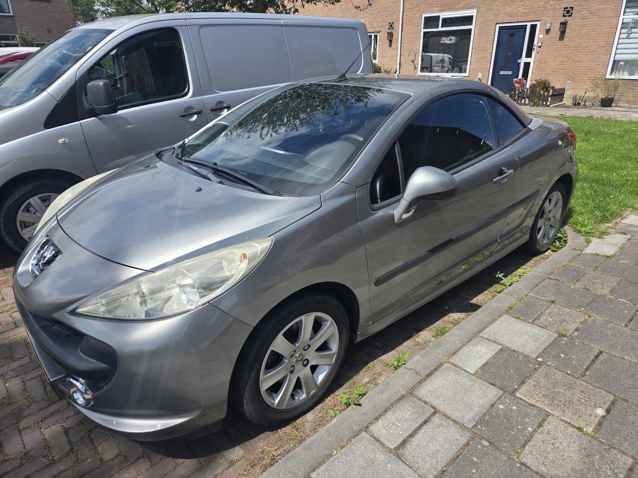 Peugeot 207cc 1.6vti 109000km cabrio