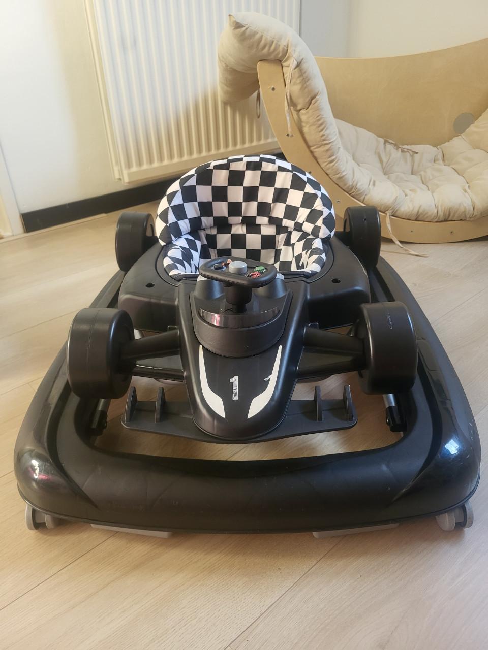 Loopauto / babywalker raceauto – zwart