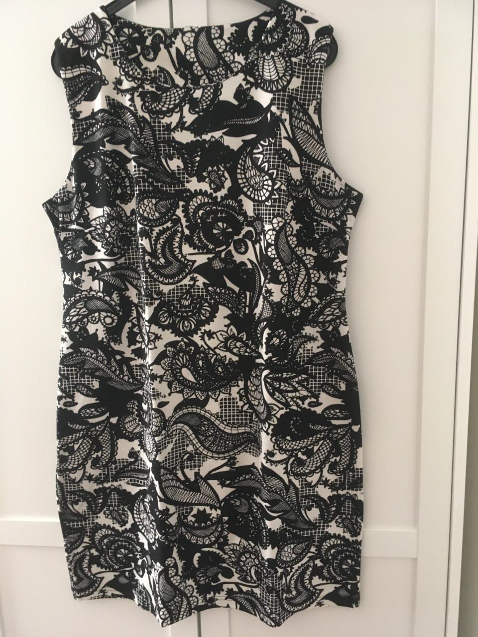 Zwart/wit jurk