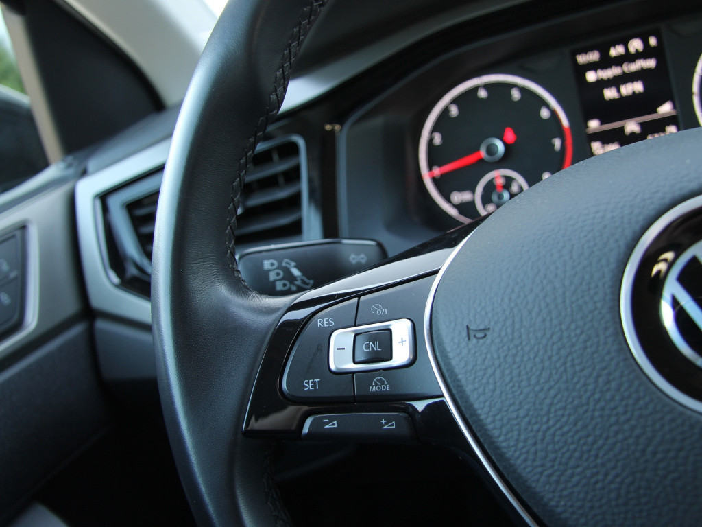 Volkswagen Polo 1.0 tsi 95pk dsg highline