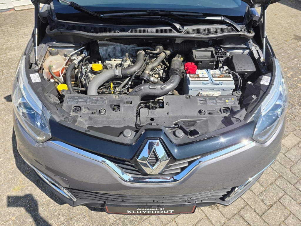 Renault Captur 1.2 tce helly hansen, automaat!
