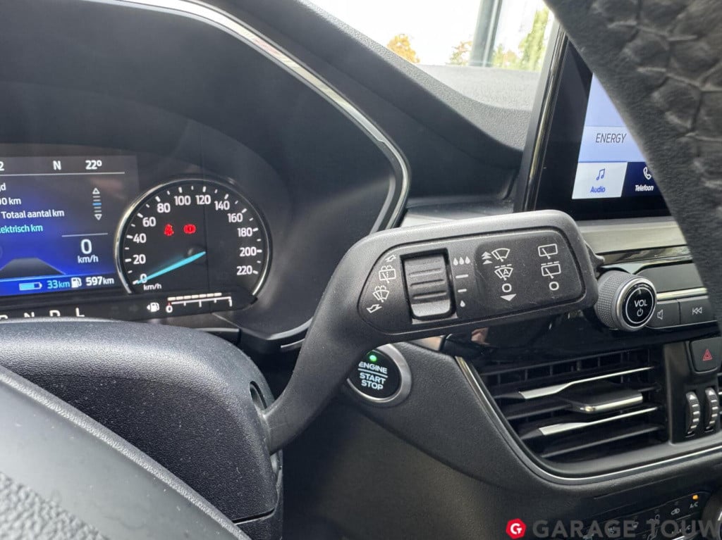 Ford Kuga 2.5 phev titanium
