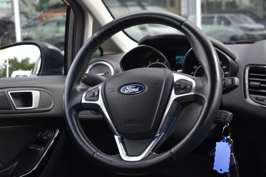 Ford Fiesta 1.0 ecoboost titanium | automaat | climate control | cruise con