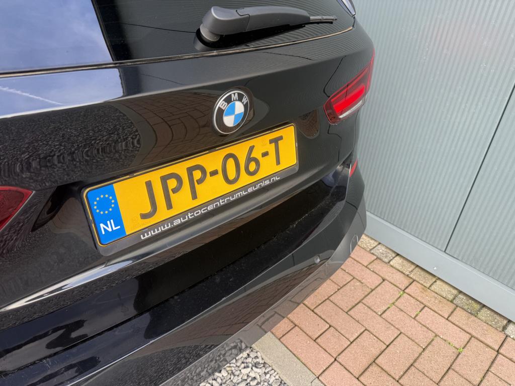 BMW X1 sdrive18i automaat high executive m-sportpakket