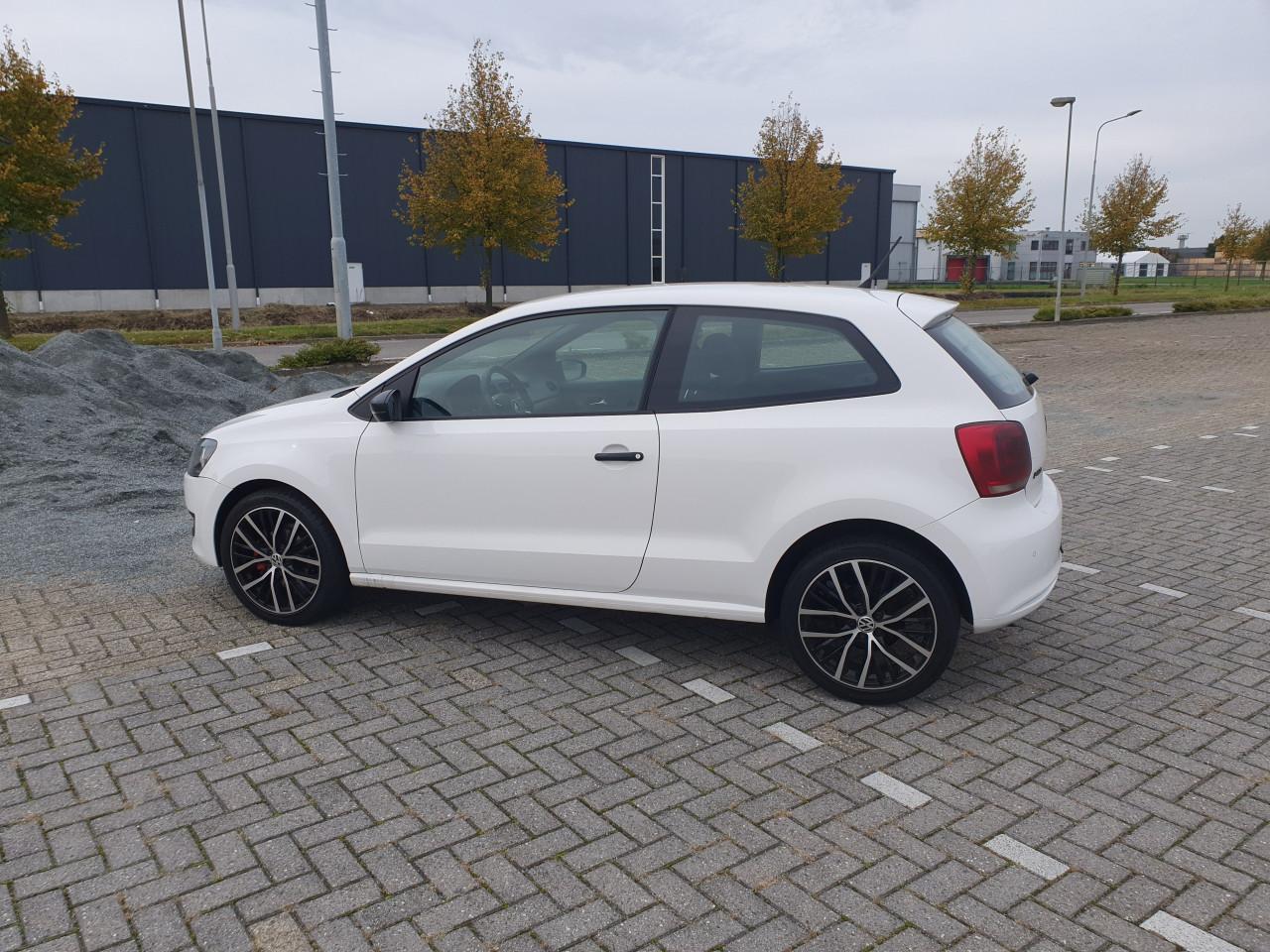 Vw polo met kapotte motor