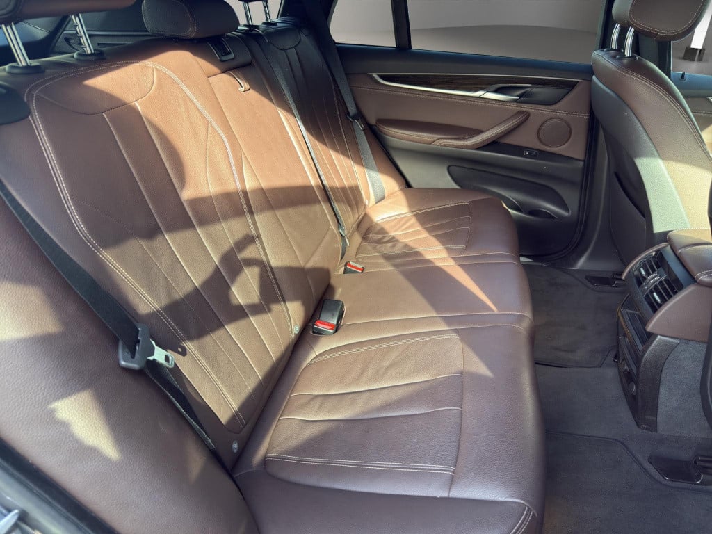 BMW X5 xdrive40e high executive (230 kw) | leder | elektr. trekhaak | head 