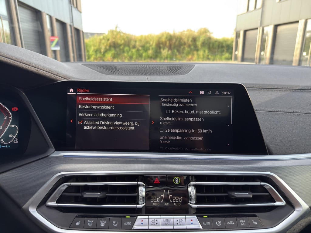 BMW X5 xdrive45e m sport | m sport stoelen sky lounge laser