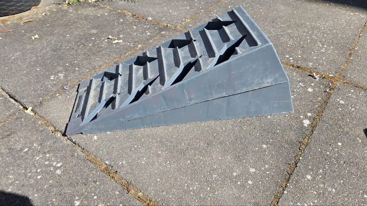 Oprijblokken/levelers 2 sets