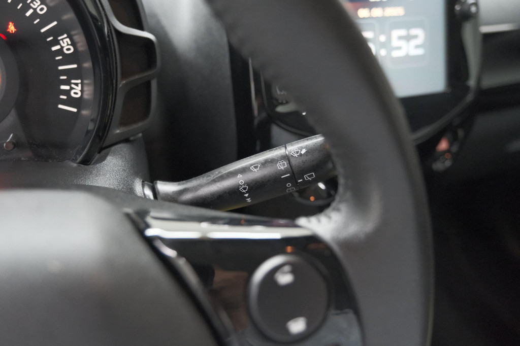 Peugeot 108 1.0 e-vti collection top! | elektrisch vouwdak | apple carplay 