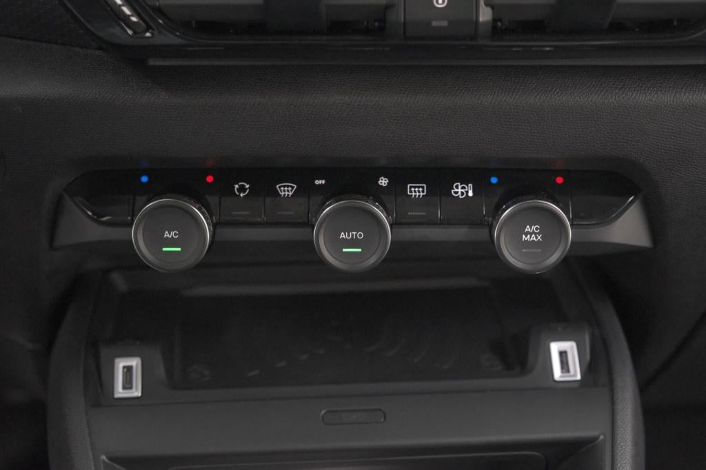Citroen C4 1.2 hybrid 145pk max | 360 camera | adaptieve cruise control | n