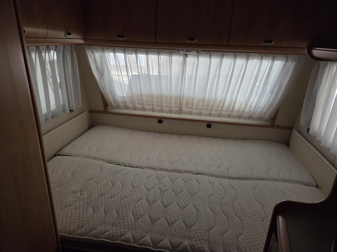 Caravan Hobby Excellent 400SB