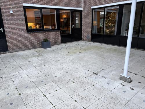 Gratis 143 terrastegels 40 x 40