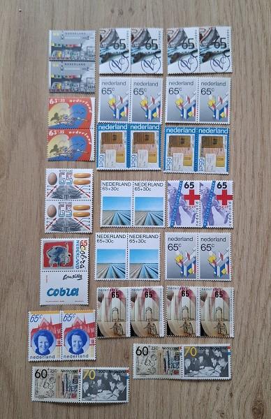 19 Setjes van 2 stuks  Pfr.
