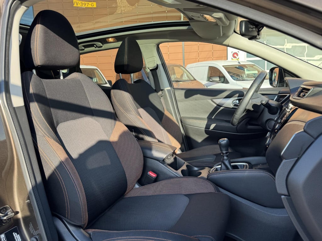 Nissan Qashqai 1.3 dig-t n-motion | panoramadak | apple carplay/android aut