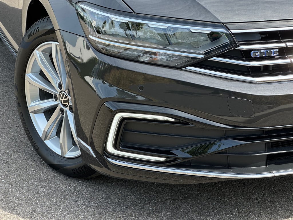 Volkswagen Passat variant 1.4 tsi phev gte | camera | dode hoek | navi | ca