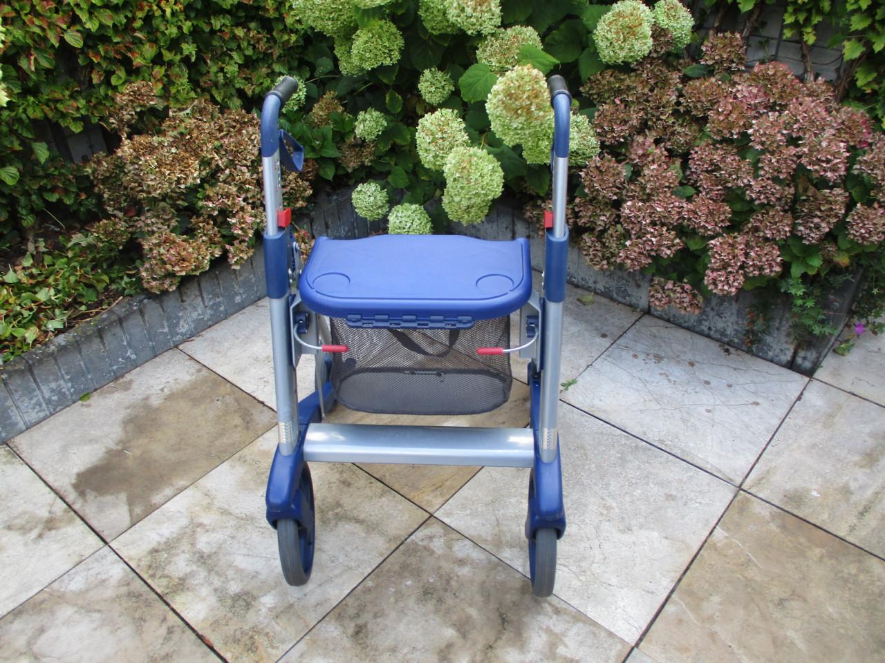 Zgan Active Access opvouwbare rollator van de ANWB