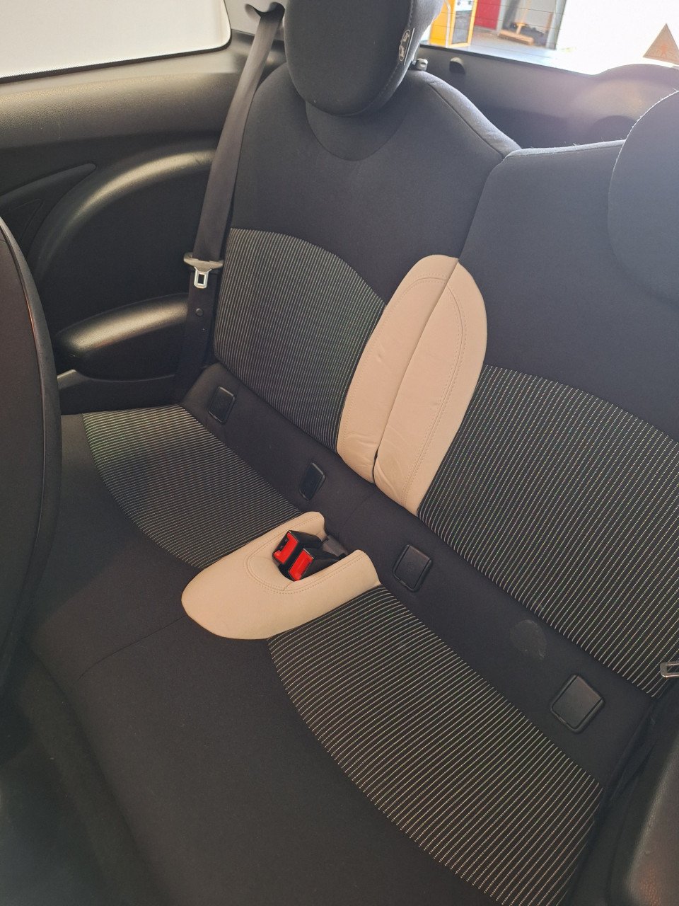 Te koop nette Mini Mini 1.4 One Pepper!!!