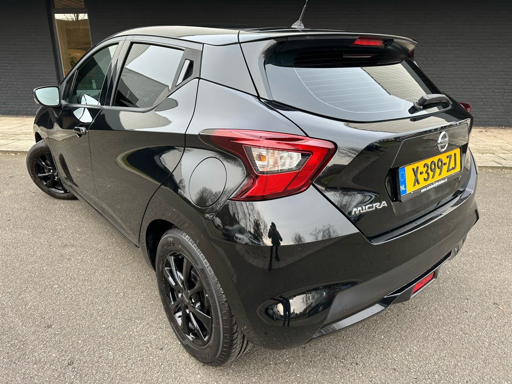Nissan Micra 1.0l visia // black edition //23.000km! //