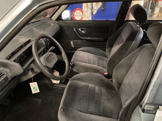 Peugeot 305 GLD 1.9 XUD Diesel