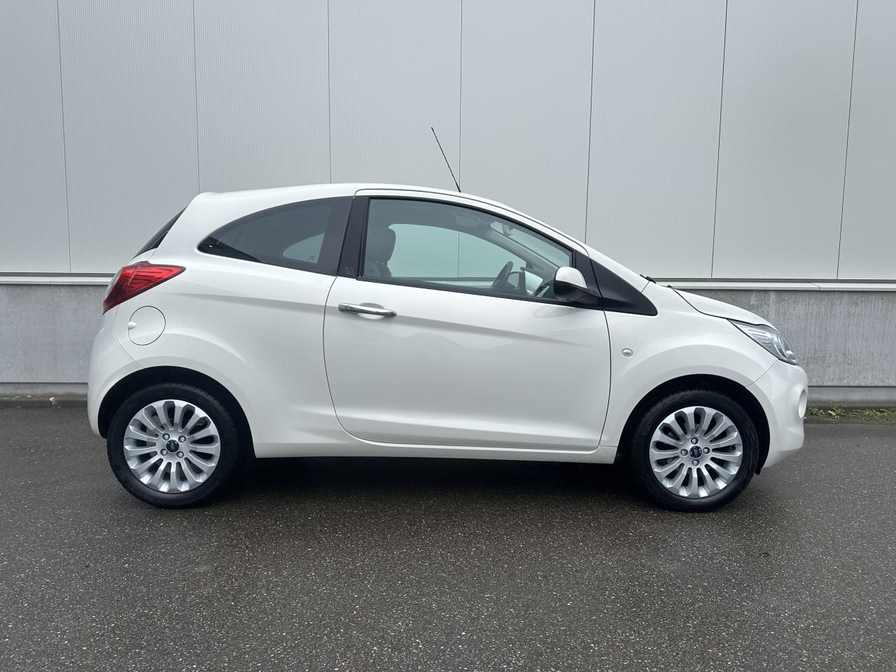 Ford Ka, 1.2 Titanium X start/stop - 1e Eigenaar / Airco/ NAP / DEALERONDH.