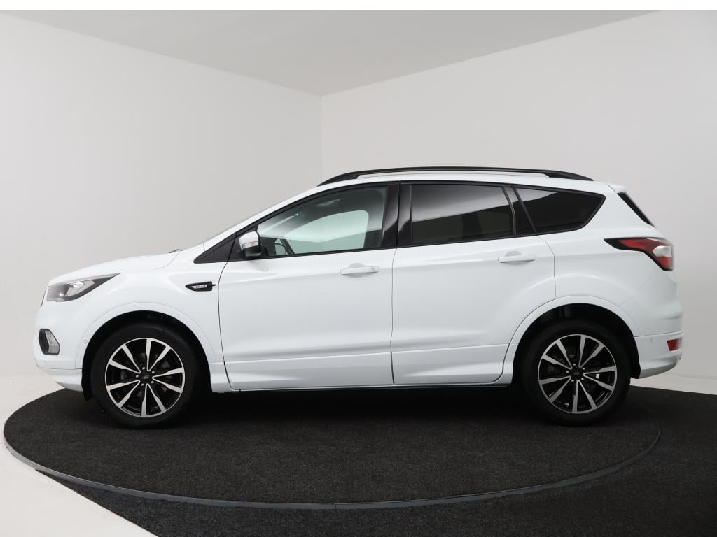 Ford Kuga 1.5 ecoboost st line | trekhaak | 1800kg trekgewicht | navigatie 