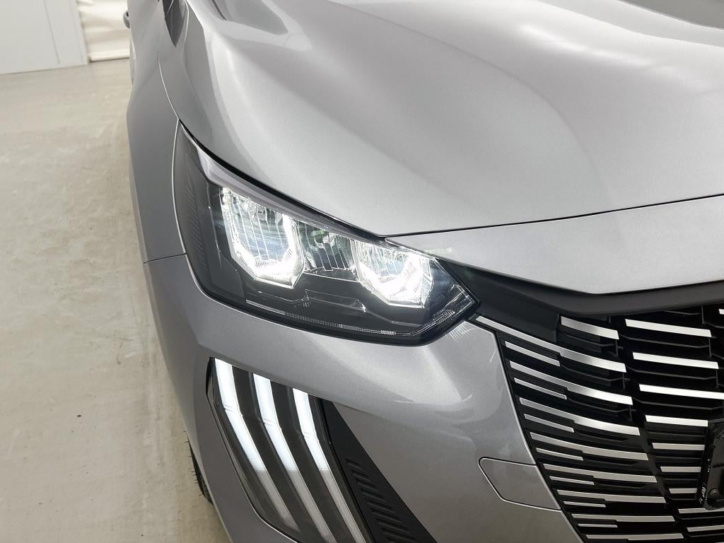 Peugeot 208 hybrid 110 pk automaat business | rijklaar | navigatie | camera