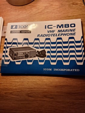 Manual IC-M 80