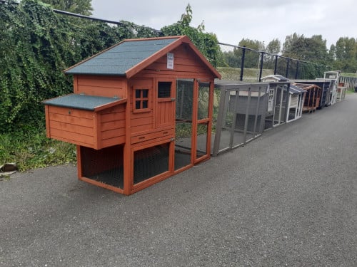 OUTLET hokken hoge korting te koop kippenhok konijnenhok!