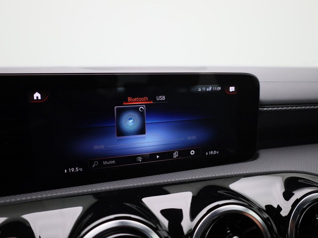 Mercedes-Benz Cla 250 e business line | automaat | lmv | virtual cockpit | 