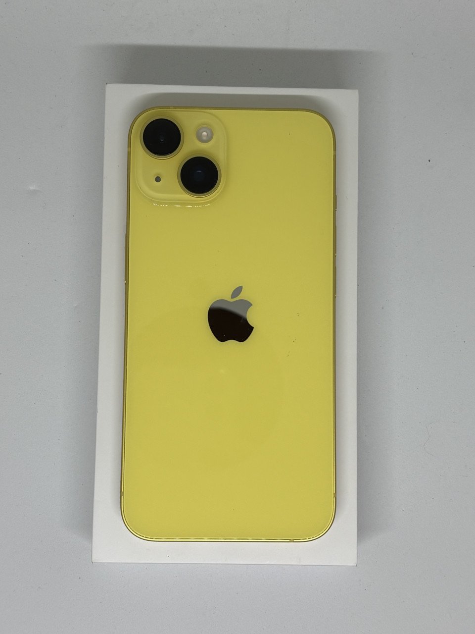 IPhone 14  geel  512GB
