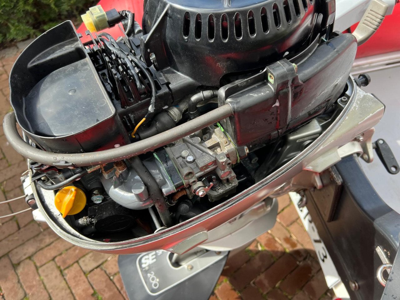 Quicksilver 20 pk honda motor