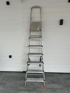 ALTREX 7  TREDEN LADDER