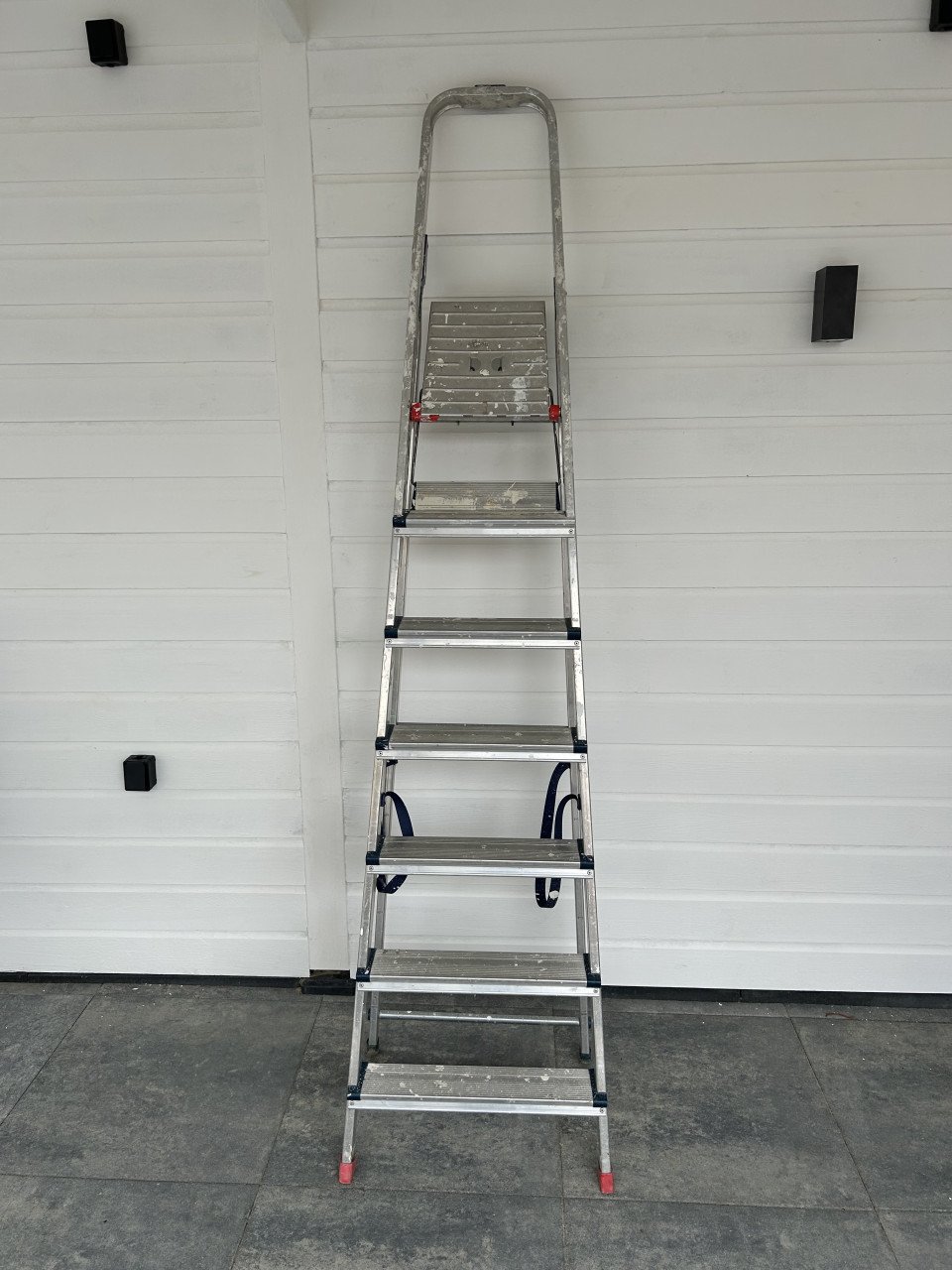 ALTREX 7  TREDEN LADDER