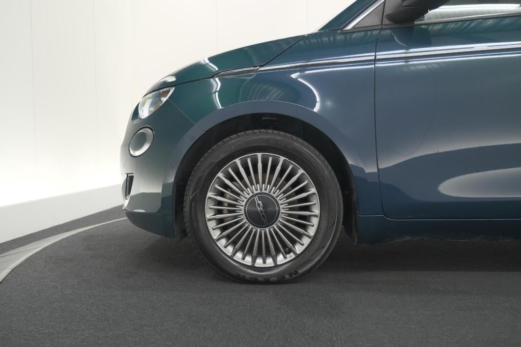 Fiat 500 icon 42 kwh | soh 96% | convenience pack | camera | dodehoekdetect