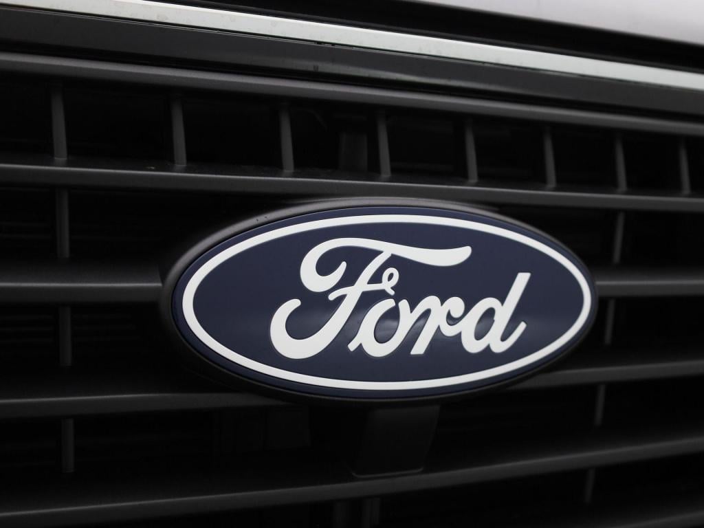 Ford Transit Custom 340 2.5 phev l2h1 limited