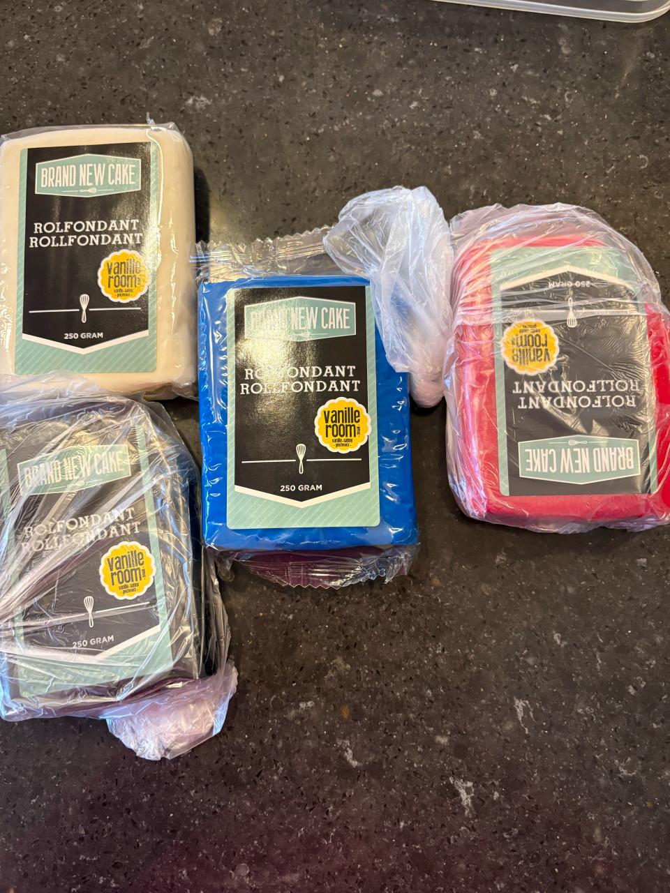 Mallen en vormpjes voor fondant, vet en fondant