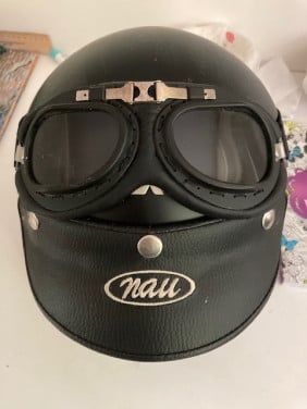 Stoere Bromfiets Helm