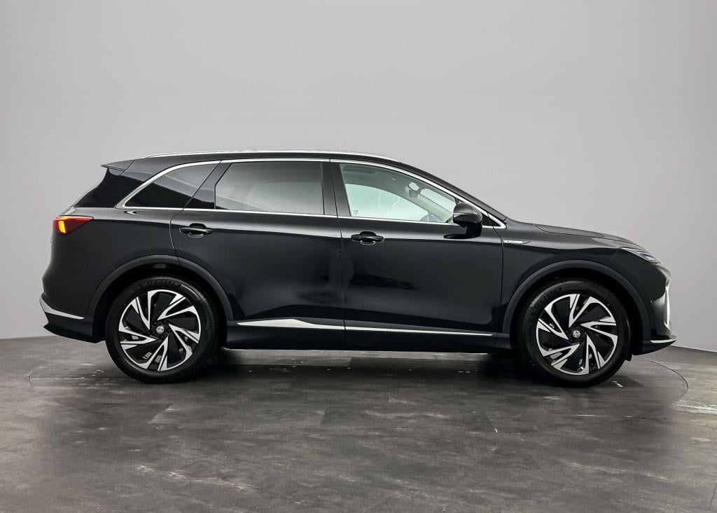 MG Onbekend mgs6 ev luxury 2wd 77 kwh | demo voordeel | head up display | a