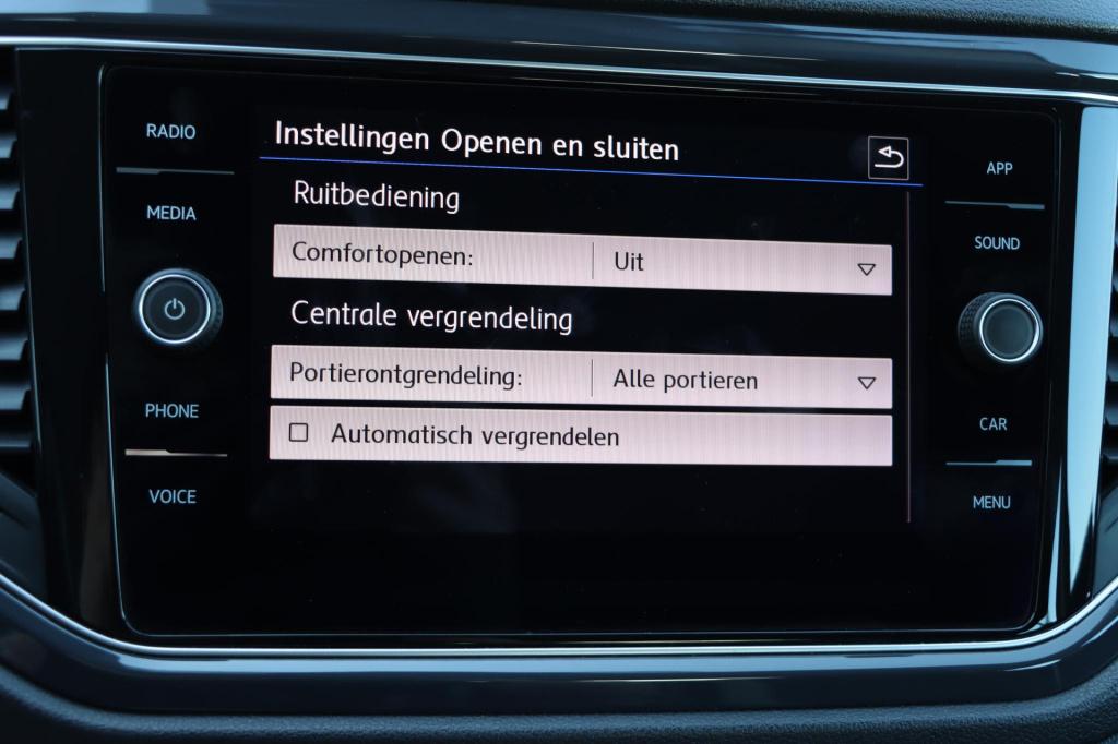 Volkswagen T-roc 1.5 tsi sport 150pk dsg7